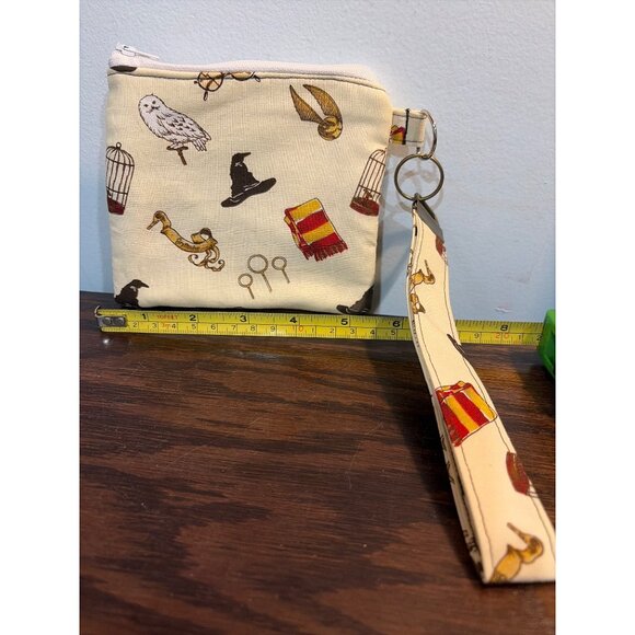 Harry Potter-Inspired Beige Wristlet Pouch Strap & Zipper Closure by Belka Ind - Picture 2 of 7